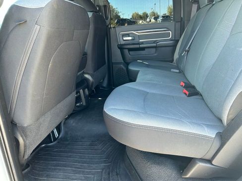 Used 2022 RAM 2500 Big Horn AWD/4WD image 27