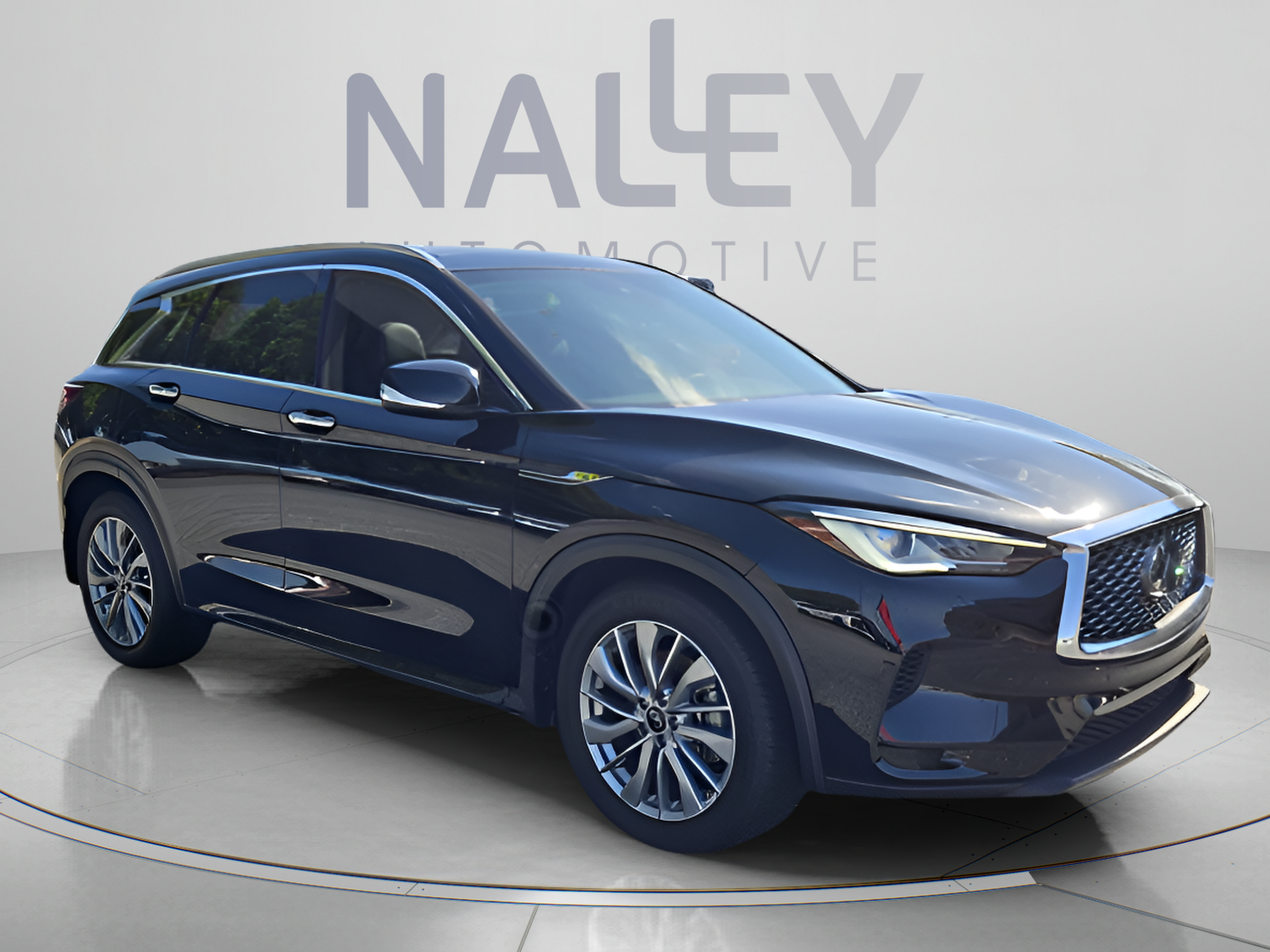 Used 2023 INFINITI QX50 Luxe FWD image 7