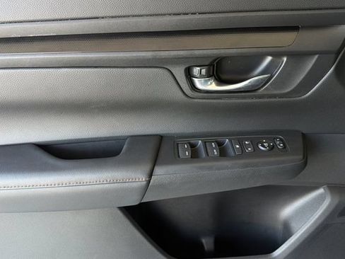 Certified 2025 Honda CR-V Sport image 12