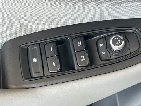 Used 2025 Subaru Legacy Premium AWD/4WD image 11