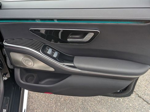 Used 2022 Mercedes-Benz S 580 4MATIC Sedan image 34