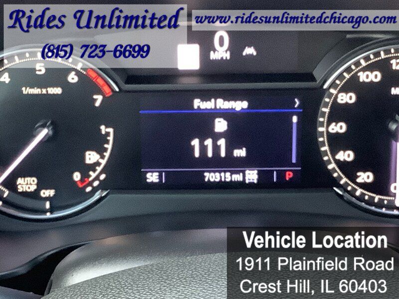 Used 2020 Cadillac XT4 Premium Luxury w/ Driver Awareness Package AWD/4WD image 30