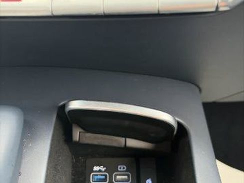 Used 2023 Genesis GV70 2.5T w/ Sport Prestige Package AWD/4WD image 21