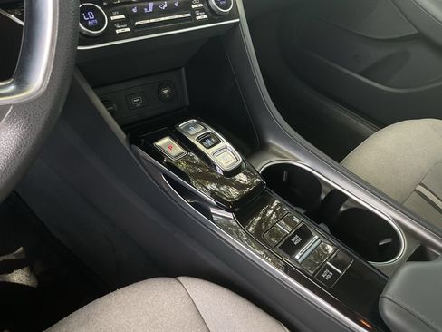 Used 2021 Hyundai Sonata SEL FWD image 20