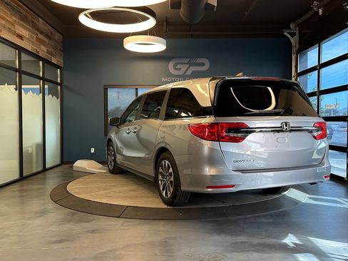 Used 2024 Honda Odyssey EX-L image 5
