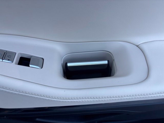 New 2027 Lincoln Navigator Premiere AWD/4WD image 29