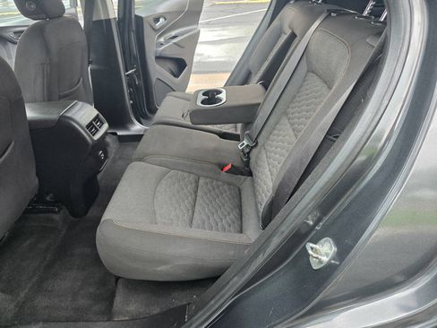Used 2019 Chevrolet Equinox LT w/ LPO, Cargo Package FWD image 23