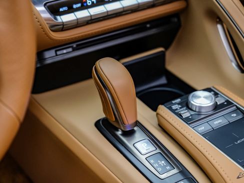 Used 2021 Lexus LC 500 Convertible w/ Touring Package RWD image 59