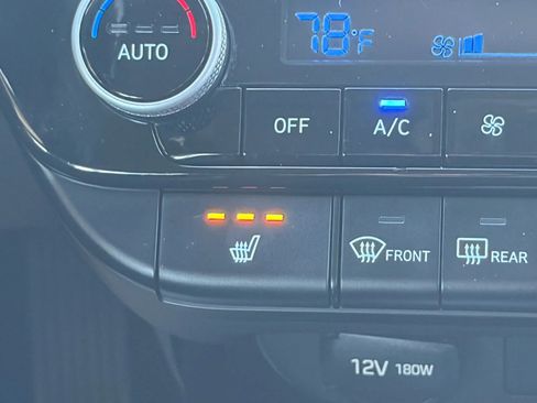 Used 2021 Hyundai Elantra SEL w/ Convenience Package image 22