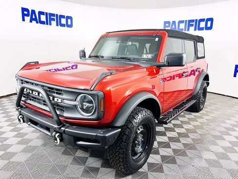 Certified 2023 Ford Bronco Black Diamond image 4