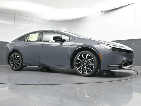 New 2026 Toyota Prius XSE Premium image 21