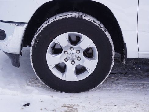 Used 2023 RAM 1500 Big Horn image 9