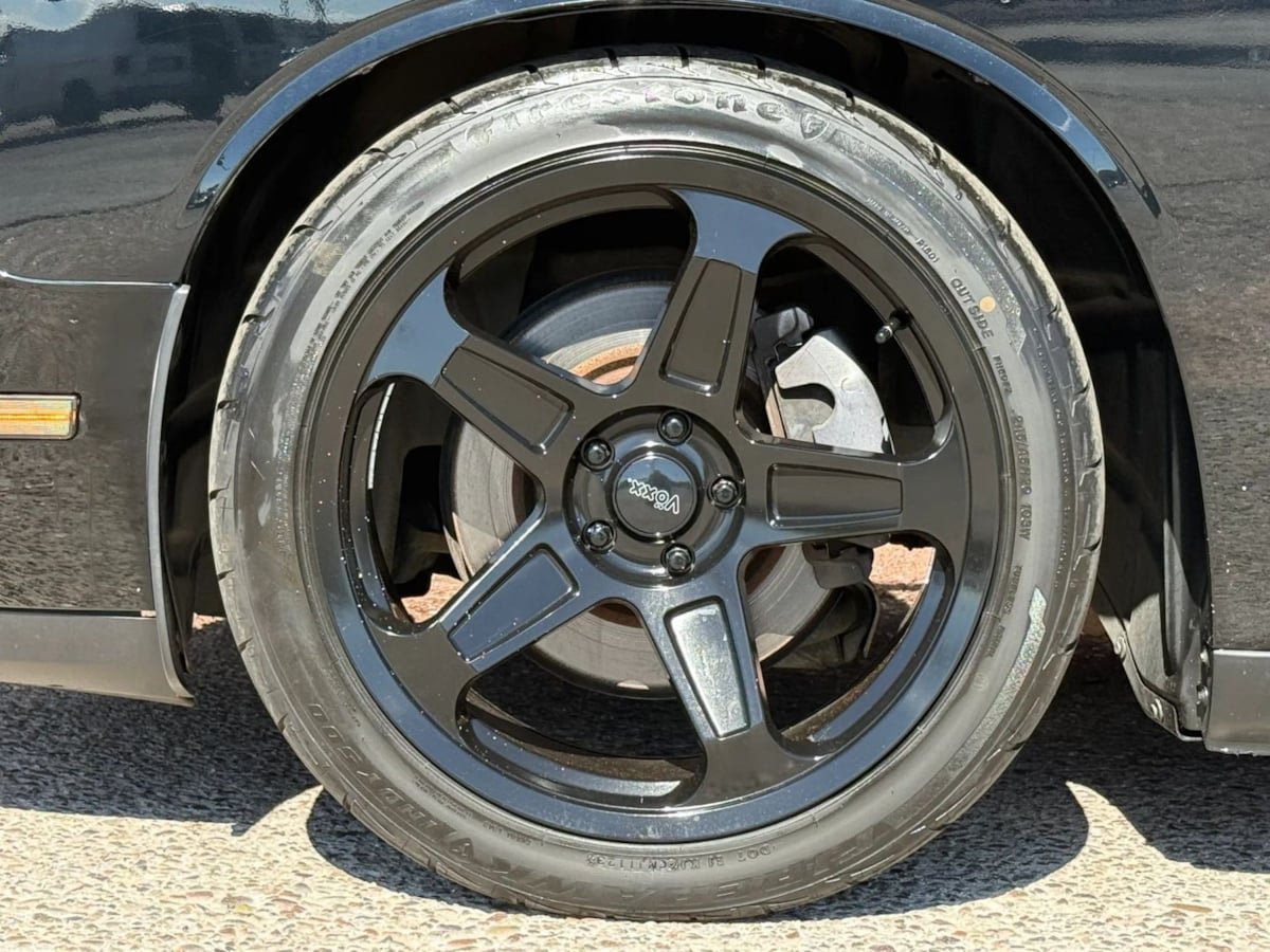 Used 2013 Dodge Challenger R/T RWD image 28
