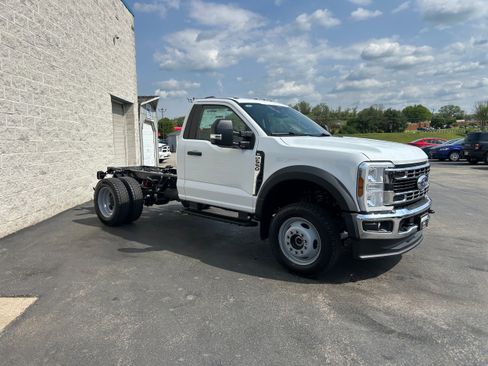 New 2026 Ford F550 4x4 Regular Cab Super Duty image 12