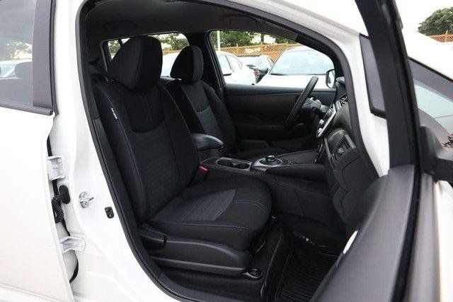 Used 2025 Nissan Leaf S FWD image 24
