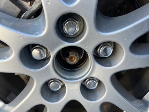 Used 2021 Toyota Corolla LE image 29