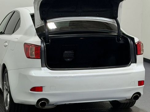 Used 2013 Lexus IS 250 RWD image 12