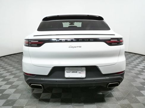 Certified 2021 Porsche Cayenne Coupe AWD/4WD image 31