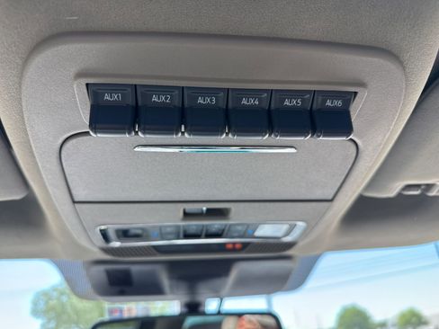 Used 2026 Ford F350 Platinum w/ Platinum Plus Package image 18