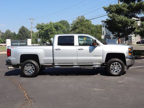 Used 2016 Chevrolet Silverado 2500 LT w/ LT Plus Package AWD/4WD image 3