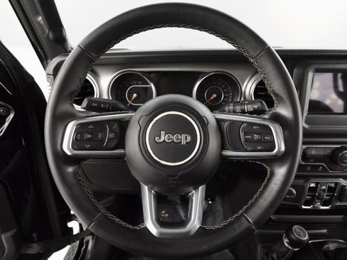 Used 2021 Jeep Wrangler Unlimited Sahara image 14
