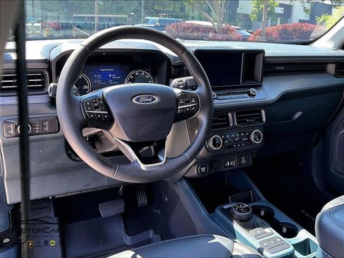 Used 2023 Ford Maverick Lariat w/ Lariat Luxury Package FWD image 13