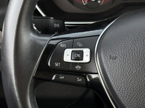 Used 2020 Volkswagen Jetta R-Line image 13