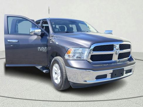 Used 2024 RAM 1500 Classic SLT image 7
