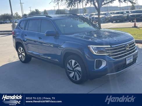 Certified 2025 Volkswagen Atlas SE image 1