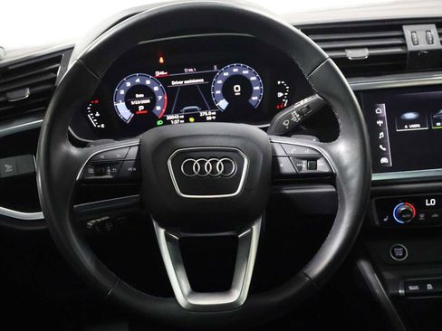 Used 2024 Audi Q3 2.0T Premium AWD/4WD image 22
