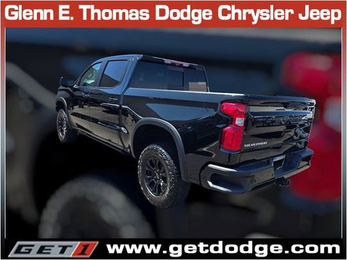 Used 2022 Chevrolet Silverado 1500 ZR2 w/ Technology Package AWD/4WD image 9