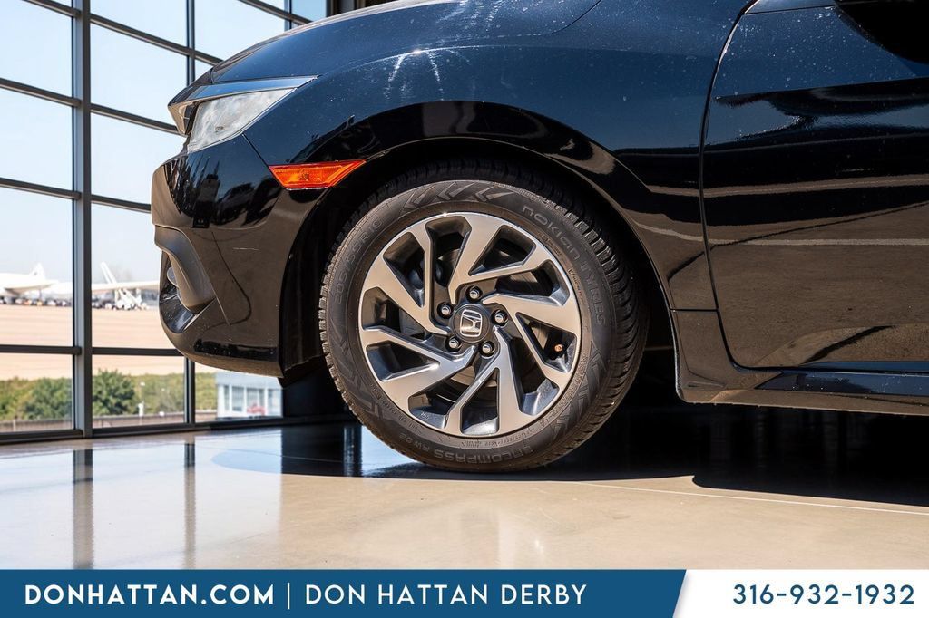 Used 2016 Honda Civic EX image 32