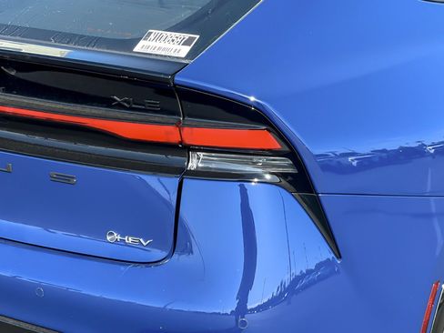 New 2026 Toyota Prius XLE image 31