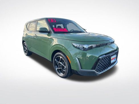 Certified 2023 Kia Soul EX image 3