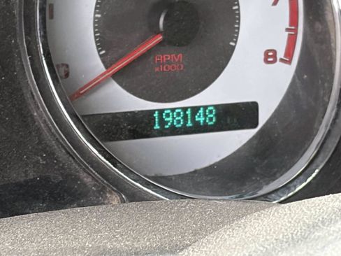 Used 2009 Pontiac G5 FWD image 12