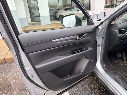 Used 2018 MAZDA CX-5 Touring w/ Preferred Equipment Package image 12