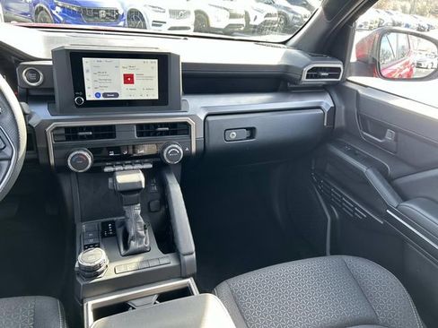 Used 2025 Toyota 4Runner SR5 image 17