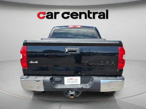 Used 2021 Toyota Tundra SR5 w/ SR5 Upgrade Package AWD/4WD image 10