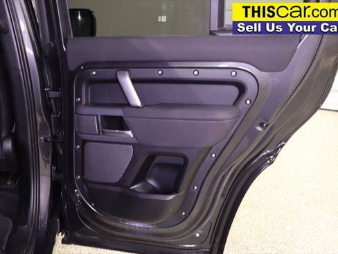 Used 2023 Land Rover Defender 110 X-Dynamic SE AWD/4WD image 36