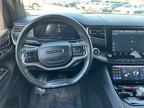 Used 2023 Jeep Grand Wagoneer Series II w/ Flexible Seating Group AWD/4WD image 10