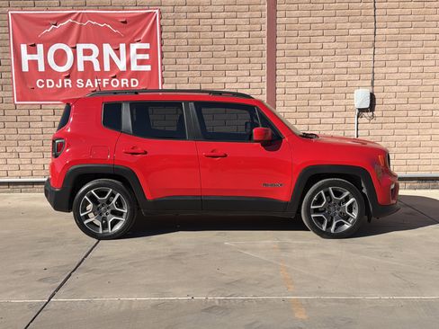 Used 2020 Jeep Renegade Latitude image 7