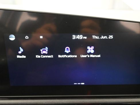 Used 2023 Kia Niro EX FWD image 12