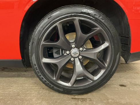 Used 2018 Dodge Challenger R/T Plus image 28