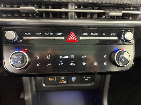 Used 2026 Hyundai Tucson Limited AWD/4WD image 20