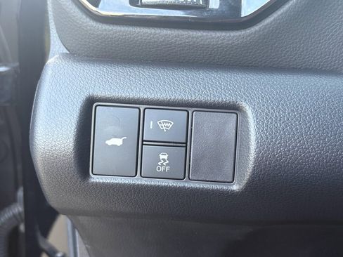 Certified 2025 Honda Pilot Black Edition image 12