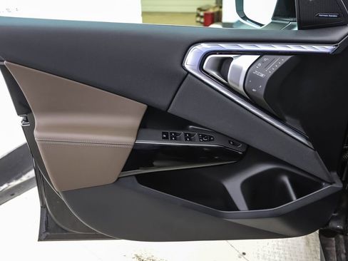 New 2026 BMW X3 xDrive30i w/ Convenience Package AWD/4WD image 9