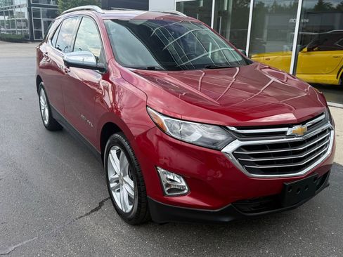 Used 2019 Chevrolet Equinox Premier FWD image 11
