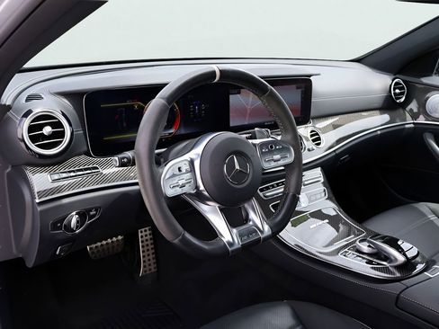 Used 2019 Mercedes-Benz E 63 AMG S image 20