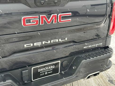 Used 2023 GMC Sierra 1500 Denali w/ Technology Package image 13