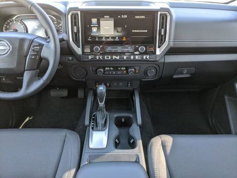 Certified 2025 Nissan Frontier SV w/ SV Convenience Package image 21